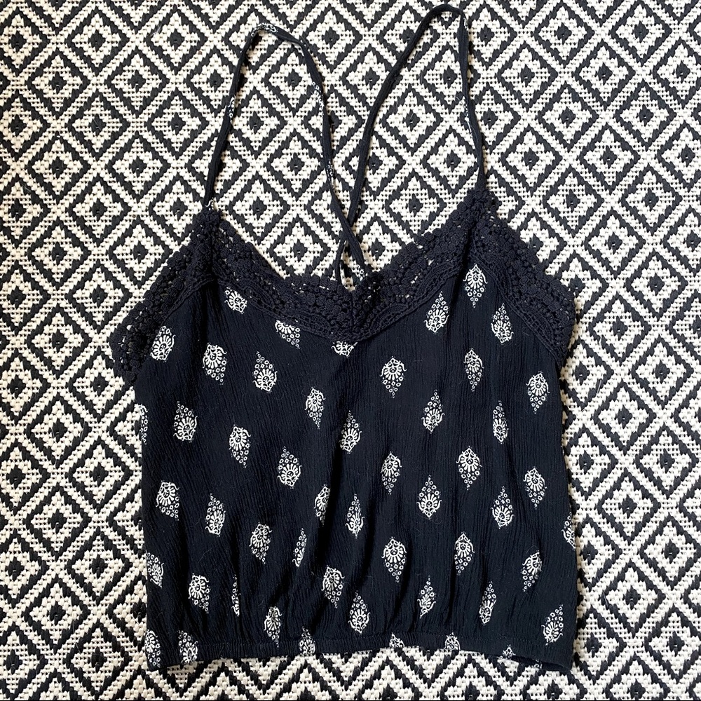 LA Hearts Patterned Cropped Tie Tank with Lace Detail